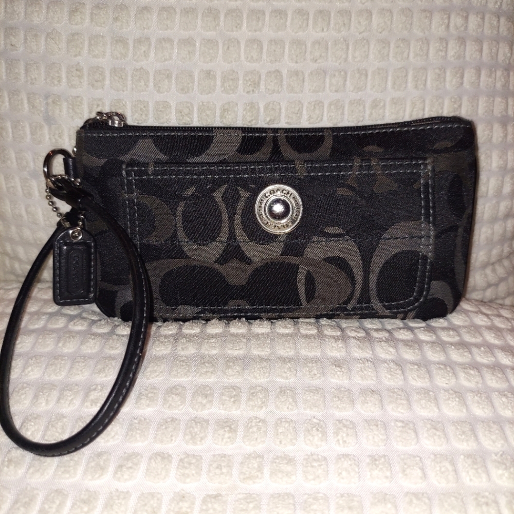 Coach Signature Black & Grey Large Wrislet - Picture 6 of 12